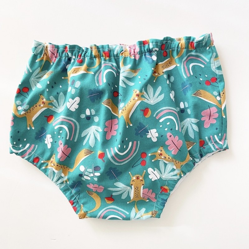 Cubrepañal Tigre y arco iris